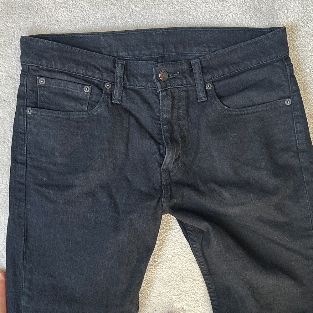 Levi's Men's Dark Black Straight Jeans